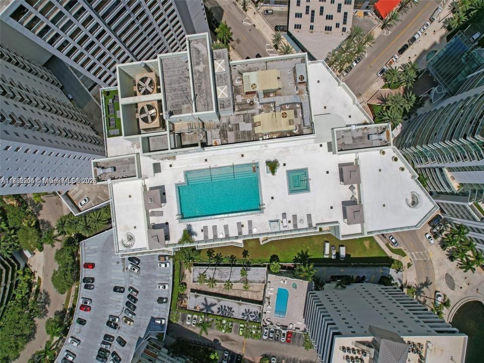 218 SE 14th St 1407, Miami, فلوريدا 33131, الولايات المتحدة