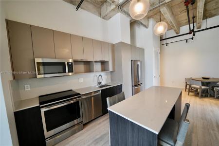 7920 NE 2nd Ave 401, Miami, Florida 33138, USA