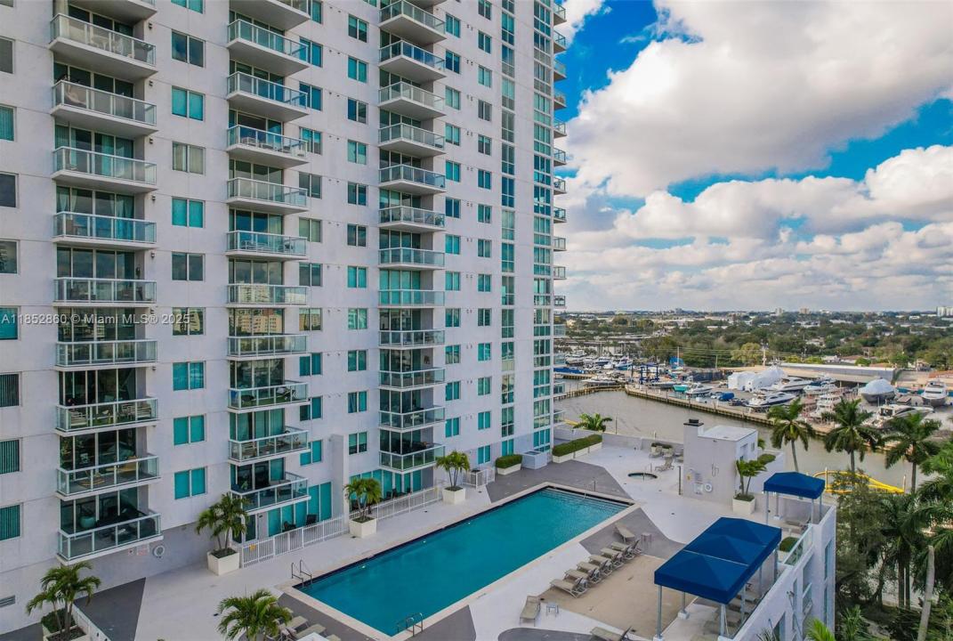 1861 NW North River Dr 1806, Miami, Florida 33125