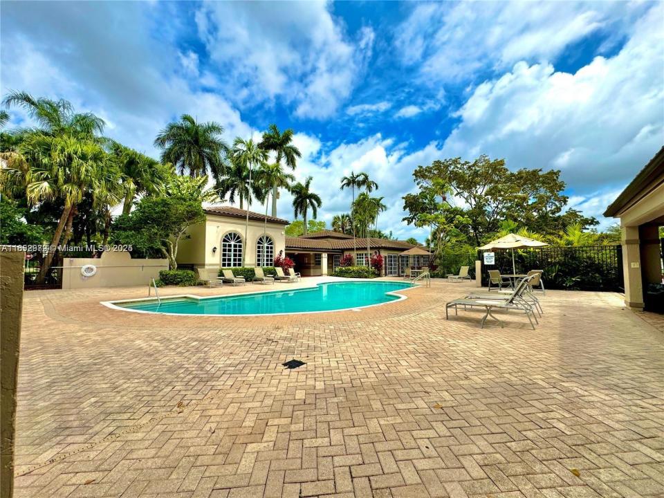9886 Nob Hill Ln, Sunrise, Floride 33351, États-Unis