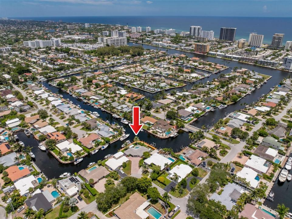 2681 NE 9th Ct, Pompano Beach, פלורידה 33062, ארצות הברית של אמריקה