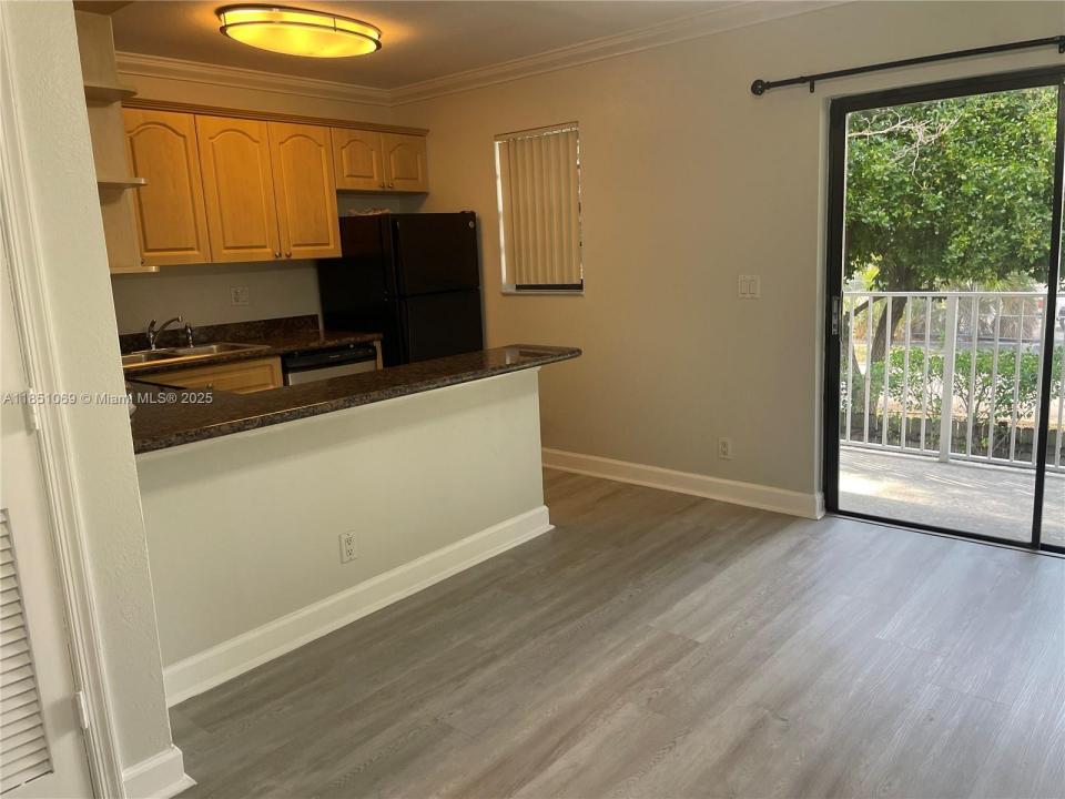 1401 NE 53rd St 208, Fort Lauderdale, Florida 33334