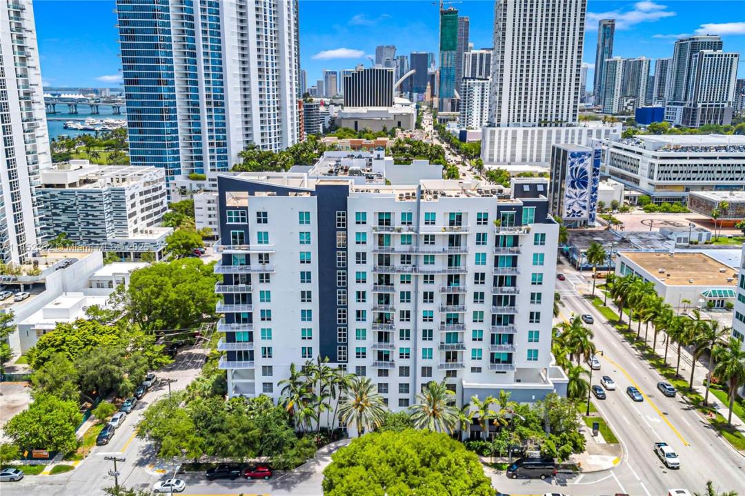 2275 Biscayne Blvd 504, Miami, フロリダ 33137, アメリカ合衆国