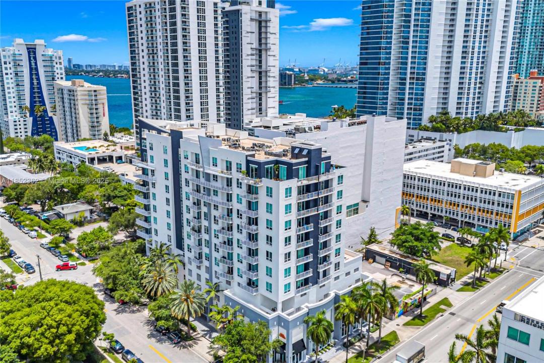 2275 Biscayne Blvd 504, Miami, フロリダ 33137, アメリカ合衆国