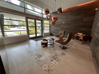 Bay Harbor Islands, Florida 33154, USA