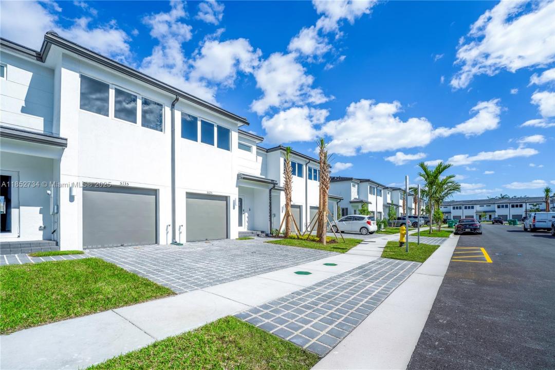 5125 SW 37th St, Pembroke Park, فلوريدا 33023, الولايات المتحدة