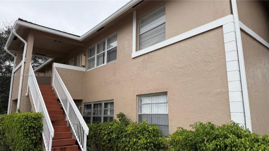 1006 Twin Lakes Dr 20-E, Coral Springs, Florida 33071, USA