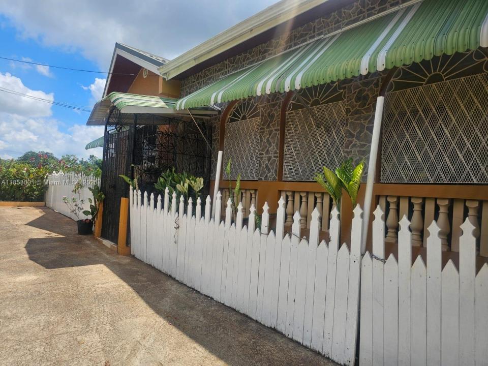 00 Mandeville, Manchester Hills Jamaica, فلوريدا, الولايات المتحدة