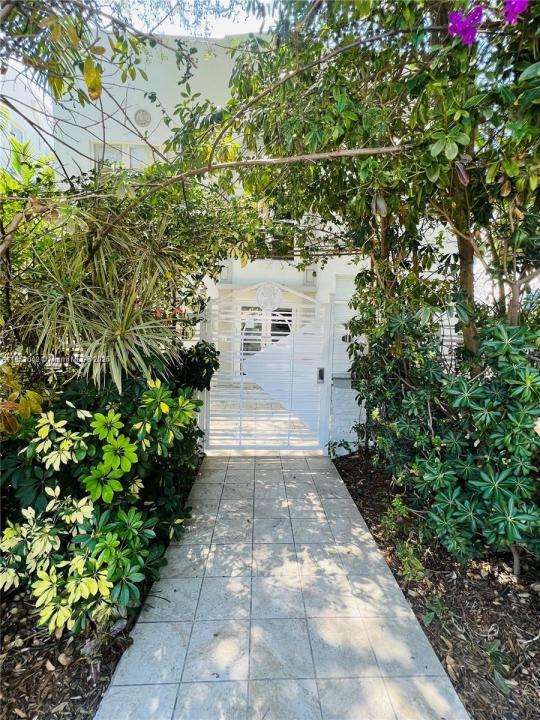 1550 Drexel Ave 206, Miami Beach, Florida 33139, Estados Unidos