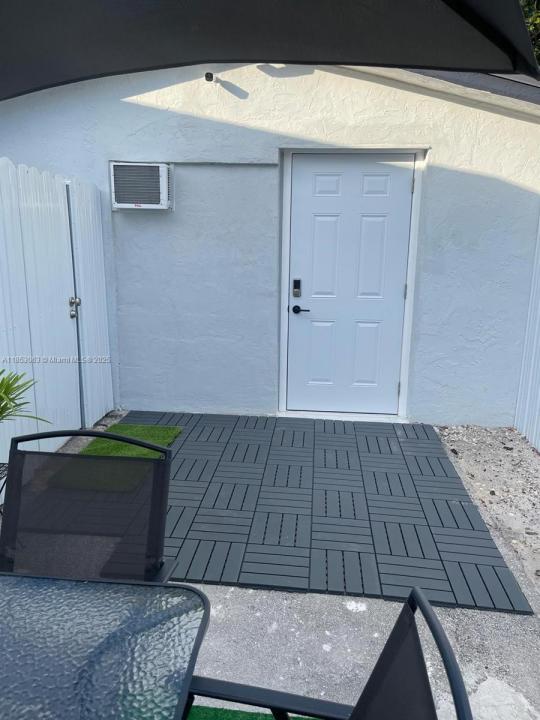 5829 Fillmore St B, Hollywood, Florida 33021, USA