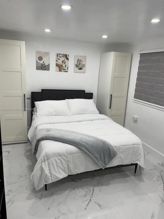 5829 Fillmore St B, Hollywood, Florida 33021, USA