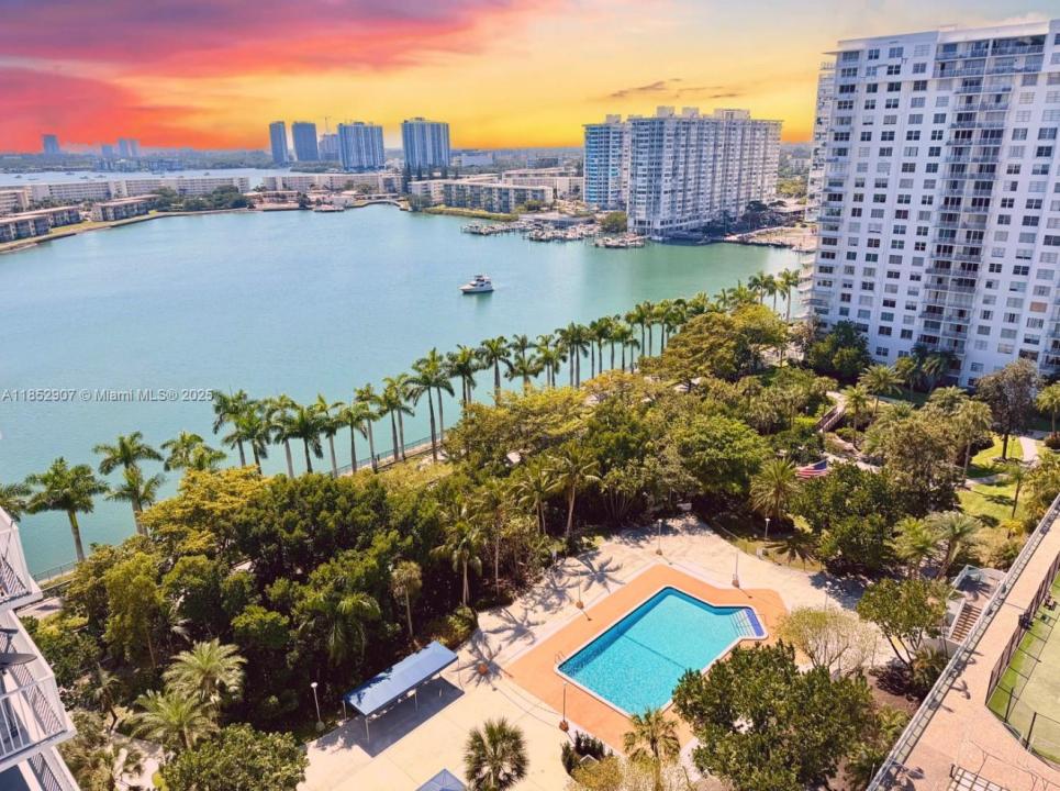 2851 NE 183rd St 1706E, Aventura, 佛罗里达州 33160, 美国