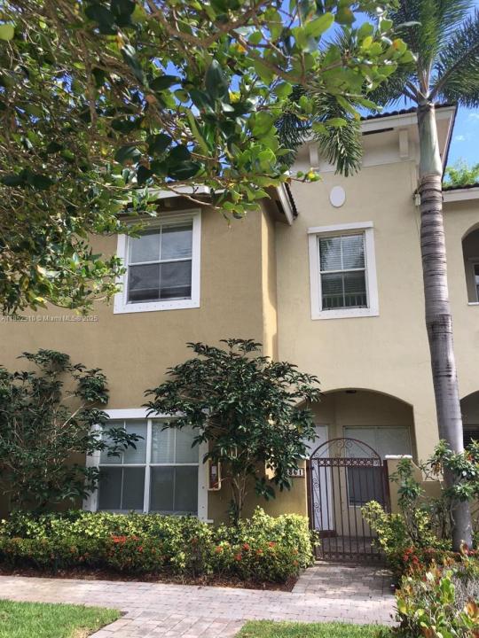 3361 Merrick Ln 808, Margate, Florida 33063