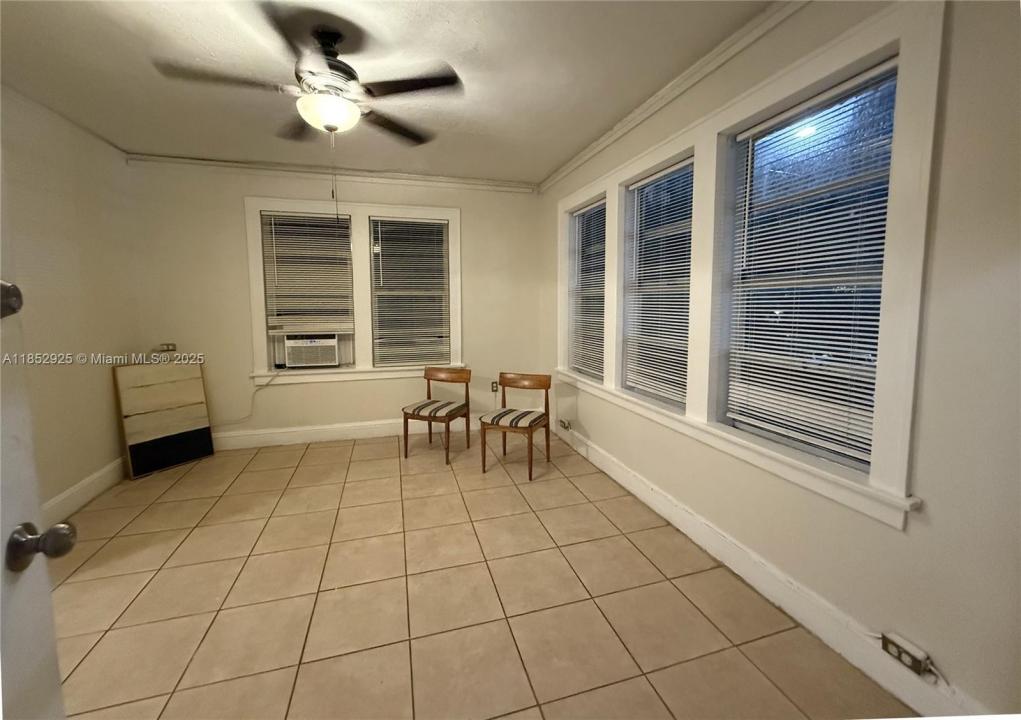 527 SW 7th Ct, Miami, Flórida 33130, Estados Unidos