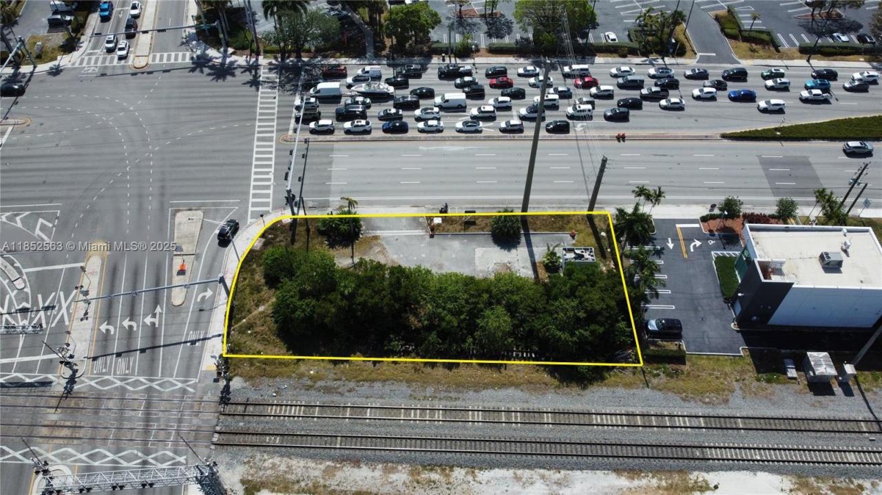 18560 Biscayne Blvd, Aventura, פלורידה 33180, ארצות הברית של אמריקה