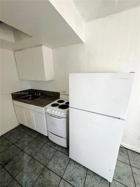 840 NW 70th St 7, Miami, Flórida 33150, Estados Unidos