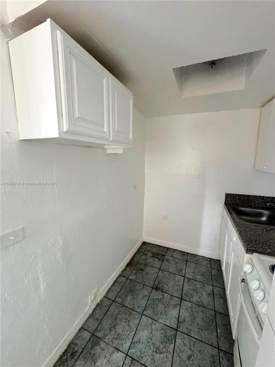 840 NW 70th St 7, Miami, Flórida 33150, Estados Unidos