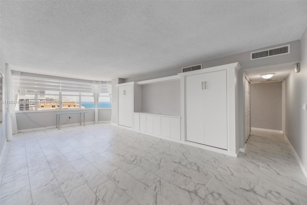 1950 S Ocean Dr 21F, Hallandale Beach, Flórida 33009, Estados Unidos