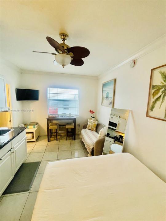 335 Ocean Dr 335, Miami Beach, Florida 33139