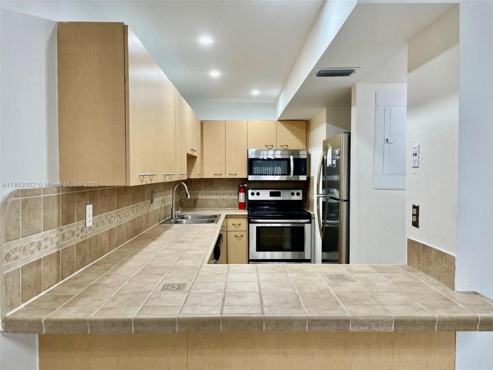 14346 SW 96th Ln, Miami, 佛羅里達州 33186, 美國