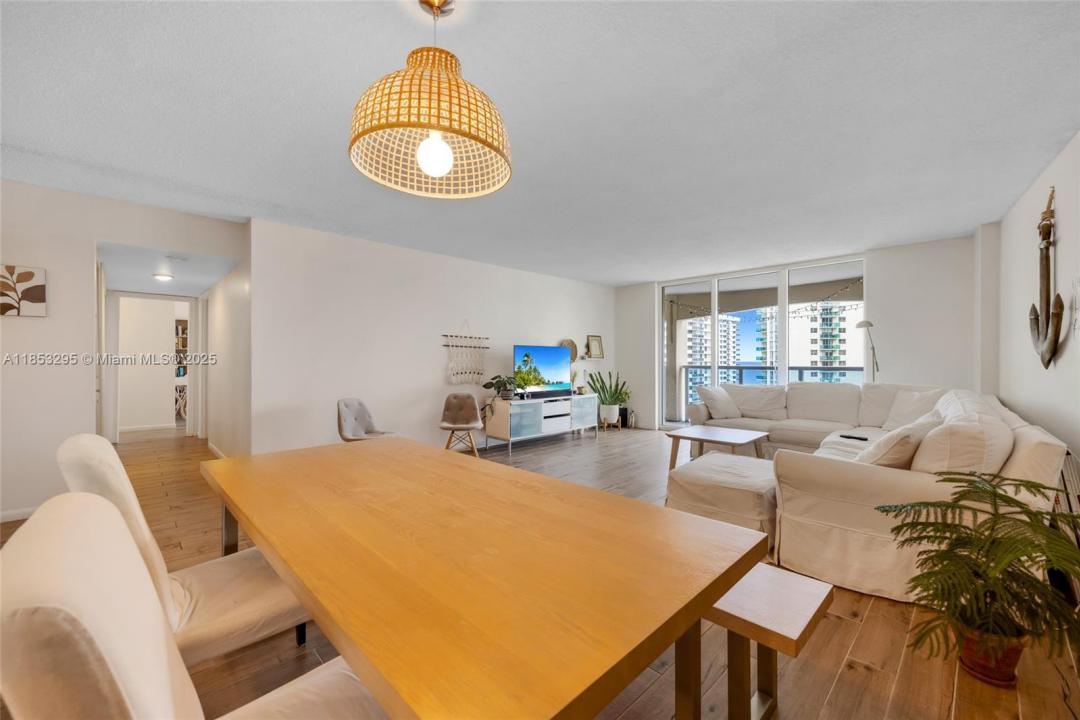 3800 S Ocean Dr 817, Hollywood, Florida 33019, USA