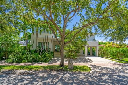 320 Woodcrest Rd, Key Biscayne, Florida 33149, USA