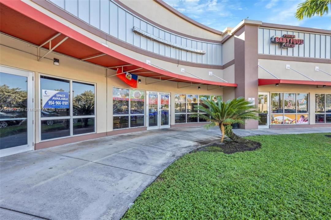 3942 Pembroke Rd, Hollywood, Florida 33021