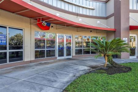 3942 Pembroke Rd, Hollywood, Florida 33021, USA
