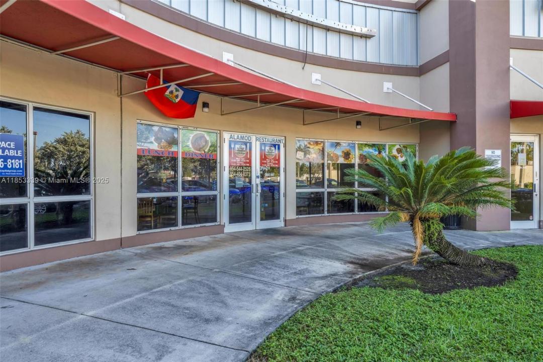 3942 Pembroke Rd, Hollywood, Florida 33021