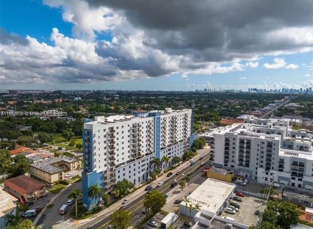 6355 SW 8th St 1207, Miami, Florida 33144, Stati Uniti