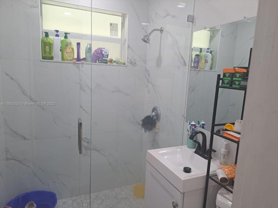 3900 SW 30th St, West Park, 佛羅里達州 33023, 美國