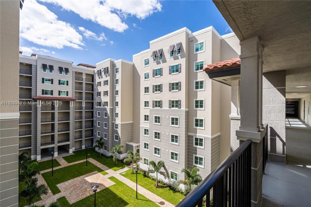 400 NW 112th Ave 523, Sweetwater, Floride 33172, États-Unis