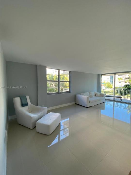 Bay Harbor Islands, Flórida 33154, Estados Unidos