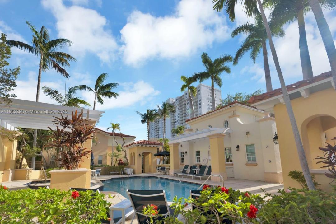 18345 NE 30th Pl 18345, Aventura, Floride 33160, États-Unis
