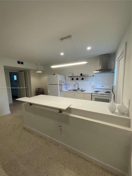 1385 NE 105th St 4, Miami Shores, Floride 33138, États-Unis