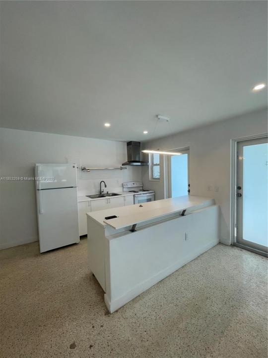 1385 NE 105th St 4, Miami Shores, Floride 33138, États-Unis