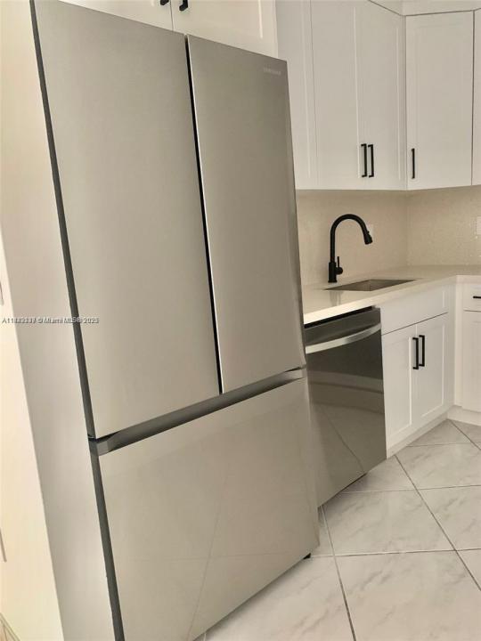 4855 NW 7th St 208-6, Miami, 佛羅里達州 33126, 美國