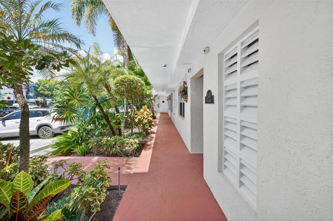 1435 SE 15th St 302, Fort Lauderdale, Флорида 33316, Соединенные Штаты