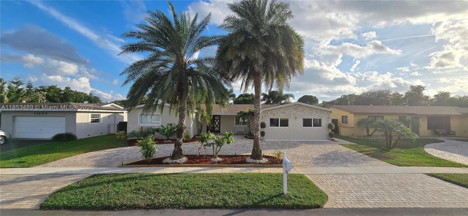 11700 NW 15th Ct, Pembroke Pines, Flórida 33026, Estados Unidos