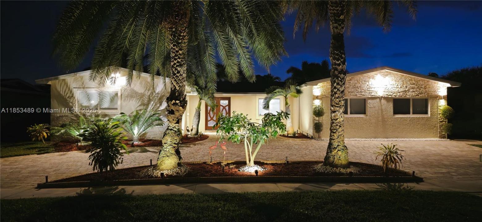 11700 NW 15th Ct, Pembroke Pines, Flórida 33026, Estados Unidos