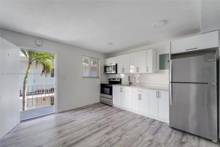 1630 NW 18th St 3, Miami, Florida 33125, USA