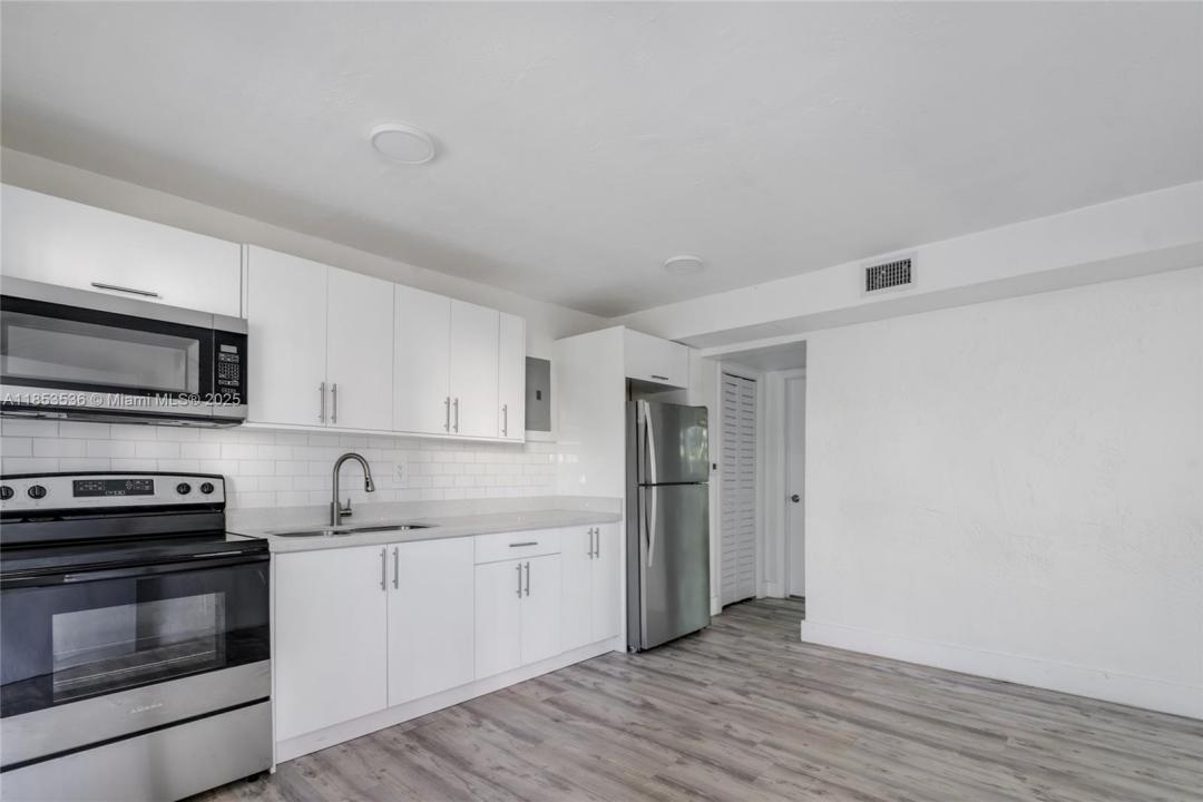 1630 NW 18th St 3, Miami, Floride 33125, États-Unis
