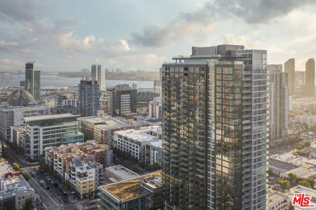 Eleventh, San Diego, California 92101