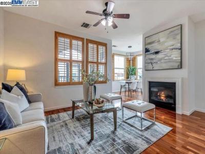 Dublin Blvd, Dublin, California 94568, Estados Unidos