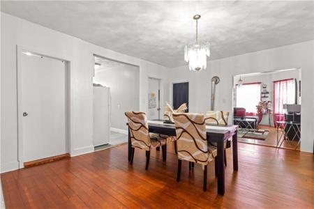 123 Cowden Street, Central Falls, ロードアイランド 02863, アメリカ合衆国