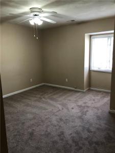 293 Cowesett Avenue 2, West Warwick, Rhode Island 02893, Estados Unidos