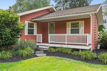 1 Robin Way, North Smithfield, RI 02896, USA