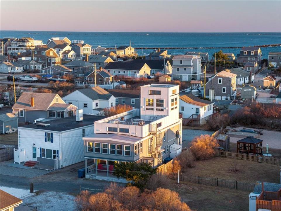 6 Macalder Street, Narragansett, ロードアイランド 02882, アメリカ合衆国