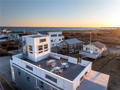 6 Macalder Street, Narragansett, RI 02882, USA