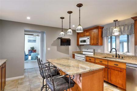 61 Reservoir Avenue, Johnston, Rhode Island 02919, Amerika Birleşik Devletleri
